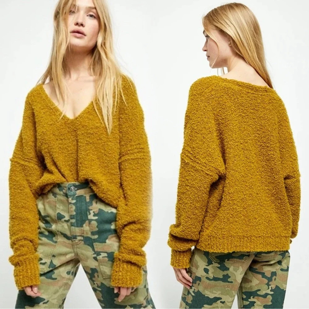 Free People Finders Keepers Sweater Boucle Knit V-Neck Slouchy Boho Moss Green M